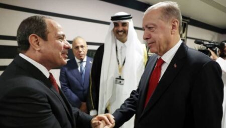 AKP kurucularından Fatma Bostan Ünsal’dan Erdoğan-Sisi fotoğrafına yorum: Türkiye, dış diplomaside oradan oraya savrulan bir ülke görünümünde