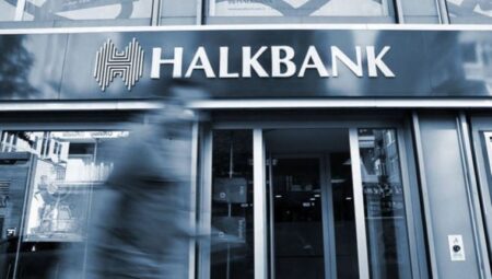 Halkbank’tan CHP’li Özgür Karabat’a tazminat davası