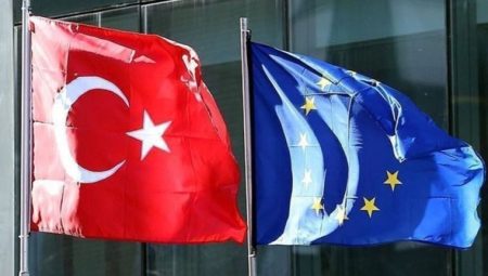 Vizesiz Avrupa vaadiyle ilgili CHP’lİ Tezcan açıkladı: ‘Avrupa Birliği Türkiye’yi almak zorunda kalacak’