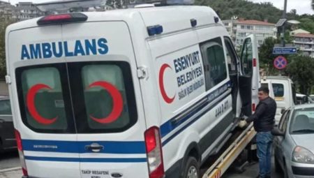 AKP döneminin borçları yurttaşı zora soktu: Bu sefer Esenyurt Belediyesi’nin hasta taşıyan ambulansı haczedildi